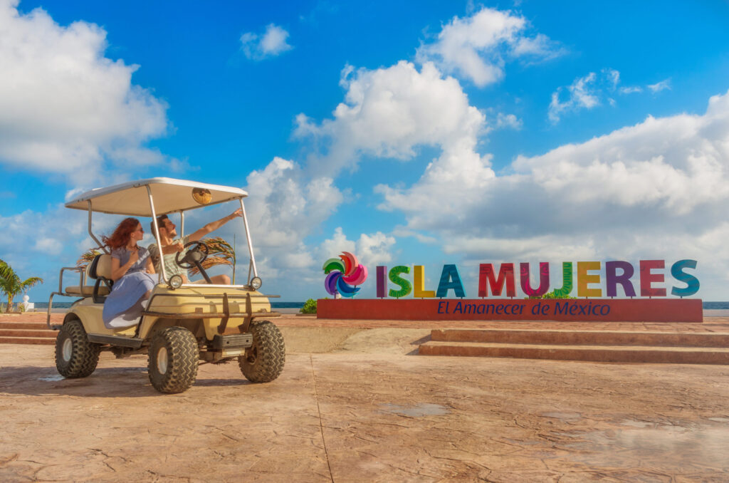 how to get to isla mujeres from cancun